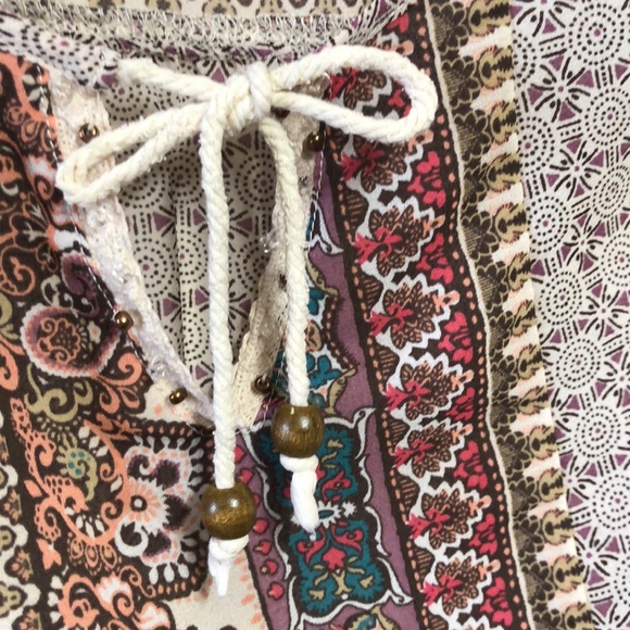 American Rag top - Picture 3 of 5